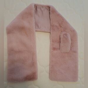 Plush Pink Faux Fur Scarf